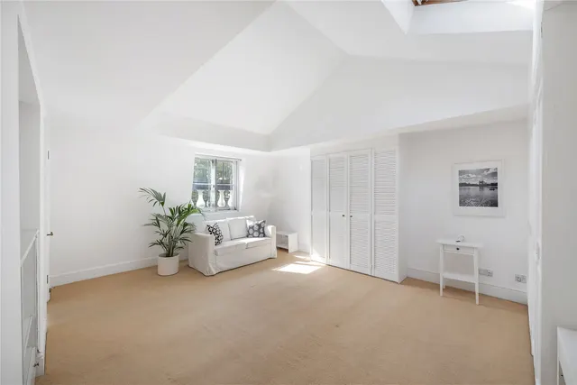 Onslow Gardens, London, SW7, photo 1