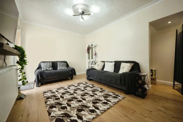 Station Road, Irchester, NN29, photo 3