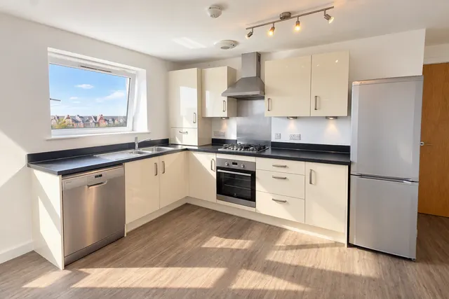 Hereward Tower, Broadway, PE1, photo 1
