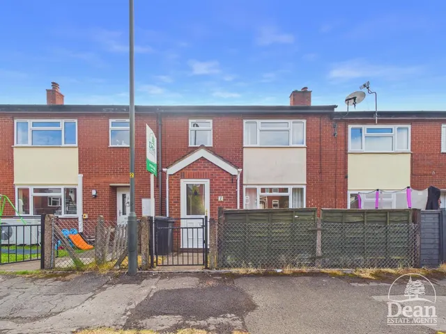 Morris Close, Yorkley, GL15, photo 1