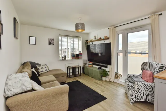 Cicero Crescent, Fairfields, MK11, photo 2