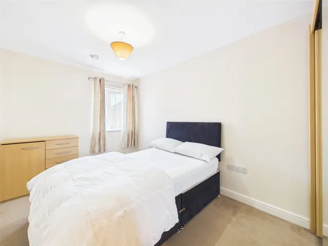 St. Helens Street, Derby, DE1, photo 3