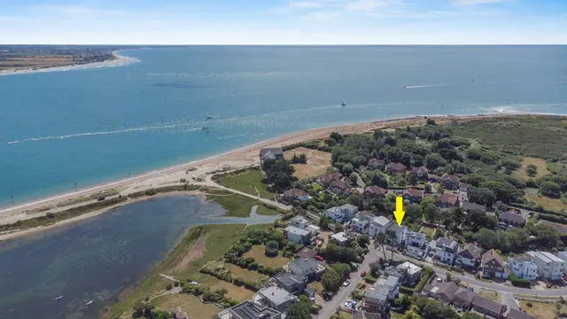Bracklesham Road, Hayling Island, Hampshire, PO11 9SJ, photo 1