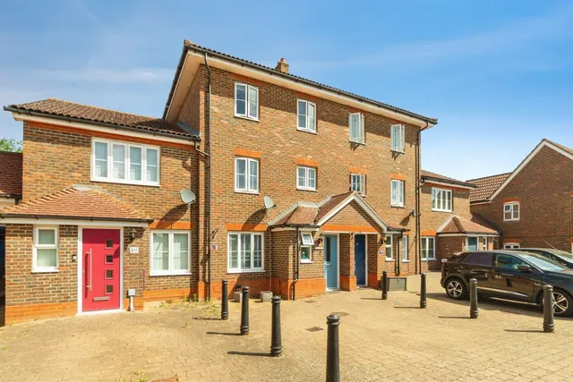 Grampian Place, Great Ashby, SG1, photo 1