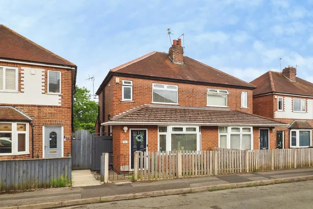 Trowell Grove, Trowell, Nottingham, Nottinghamshire, NG9, photo 1