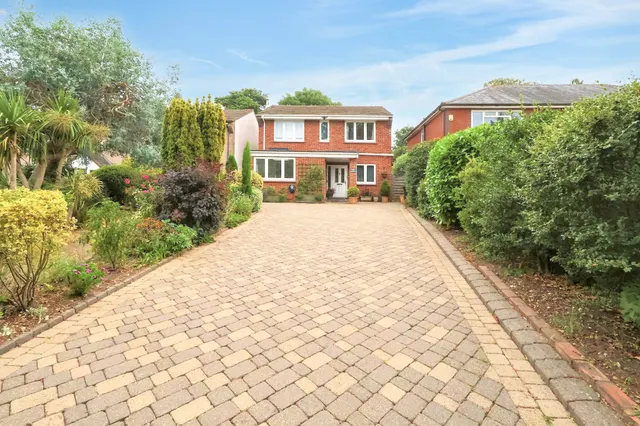 93b Hartland Way, Croydon, Croydon, CR0 8RJ, photo 1