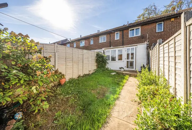 Winchcombe Road, SM5, photo 3