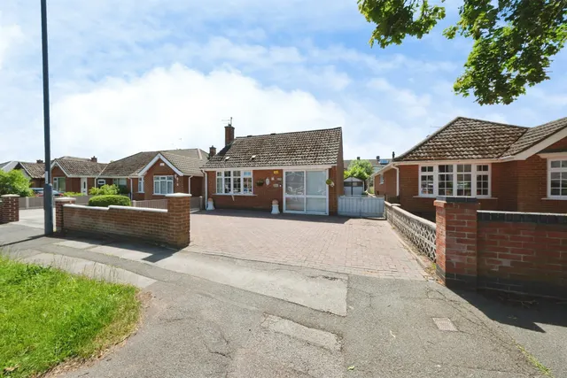 Willson Avenue, Littleover, DE23, photo 1