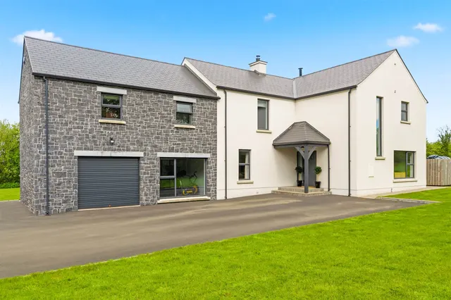 Seven Mile Straight, Templepatrick, BT41, photo 2