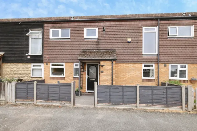 3 bedroom house, Pilgrims Way, Andover, SP10