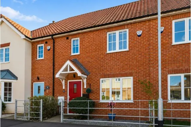 Hutton Way, Faldingworth, LN8, photo 1