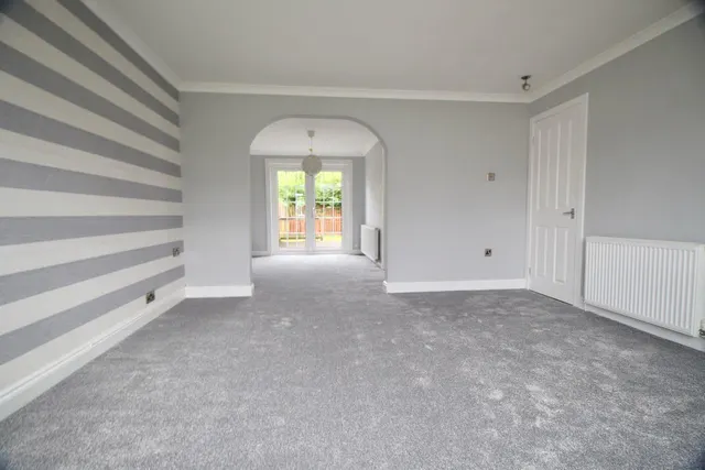 Photo 2 — Drumpellier Gardens, Condorrat, Cumbernauld, G67 4NT