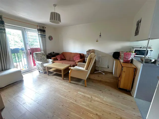 Skippetts Gardens, Basingstoke, RG21, photo 2