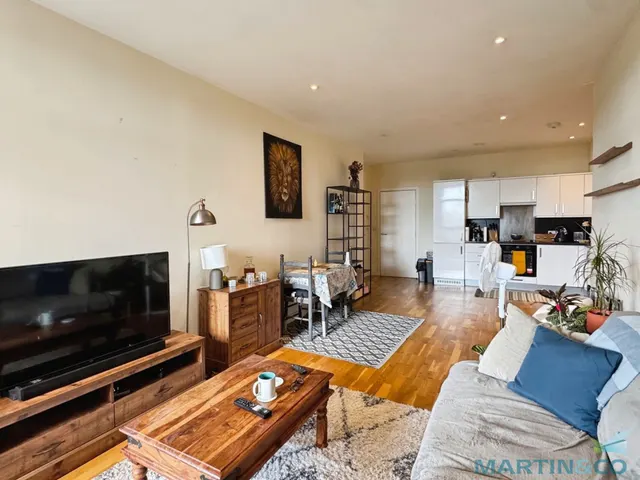 The Panorama, Ashford, TN24, photo 1