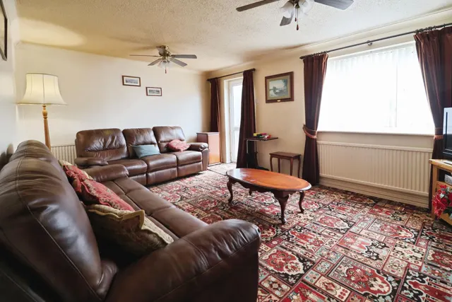Church Meadow, Llantwit Major, CF61, photo 2