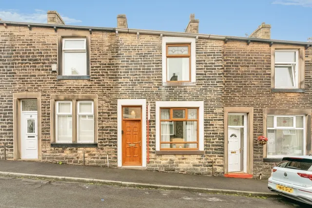 Atkinson Street, Briercliffe, Burnley, Lancashire, BB10, photo 1