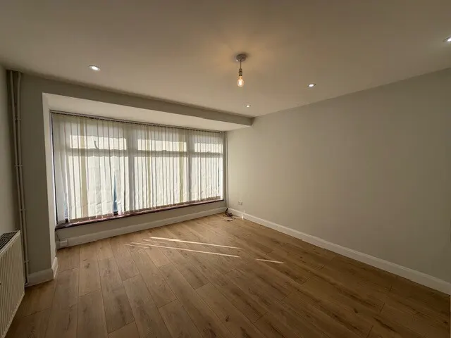 Garston Way, B43, photo 2