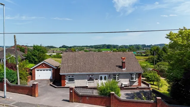 Froghall Road, Cheadle, ST10, photo 1