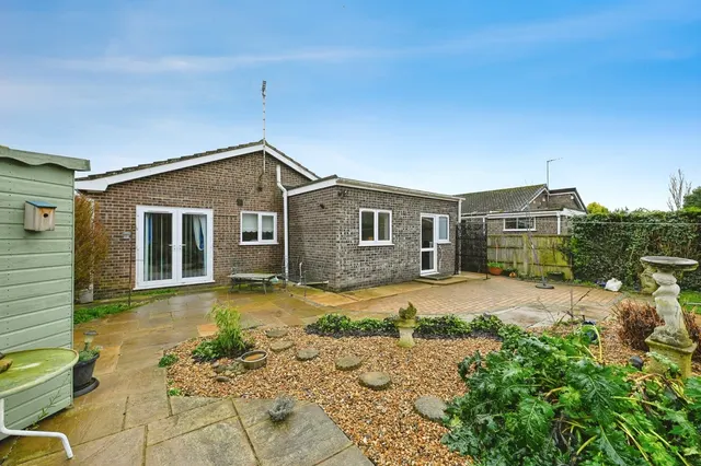 Photo 2 — Highgrove, Long Sutton, Spalding, Lincolnshire, PE12