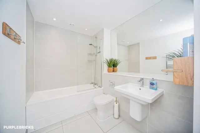 Meridian Way, Southampton, SO14, photo 2