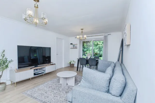 Park Hill Drive, Leicester, photo 1