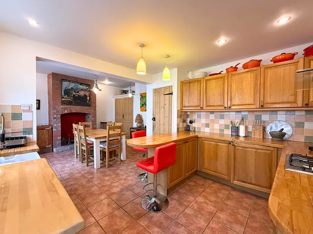Whitecross Street, Monmouth, NP25, photo 2