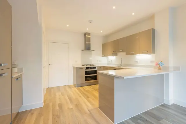 Allbutt Way, Trumpington, CB2, photo 3