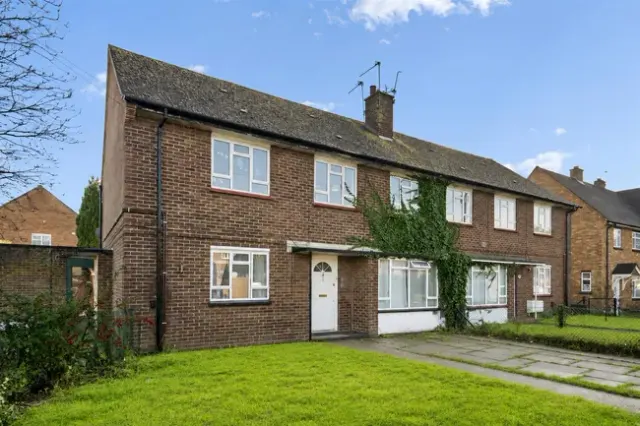 St. Peters Road, Uxbridge