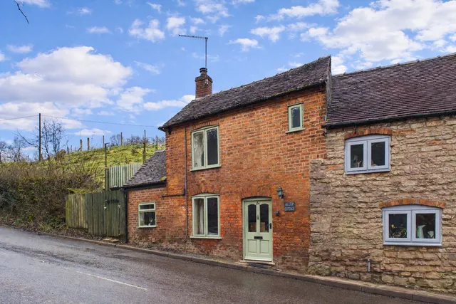 Main Street, Kniveton, photo 1