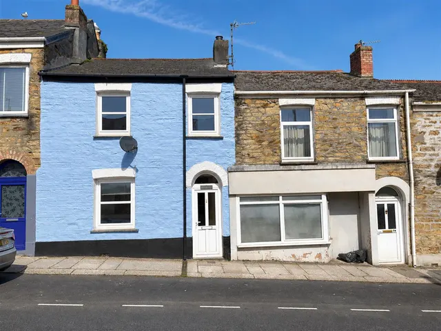 Truro, photo 1