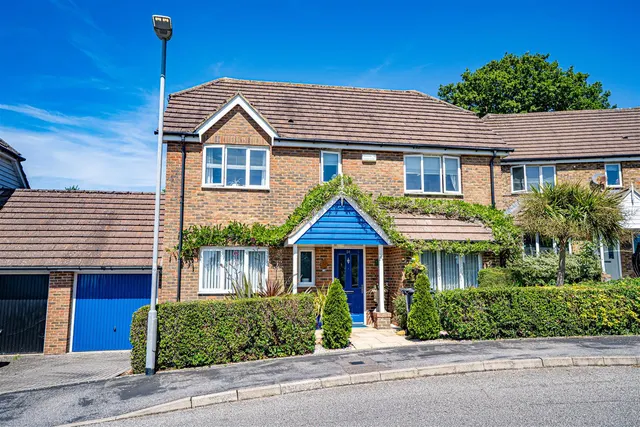 Welton Rise, St. Leonards-On-Sea, photo 1