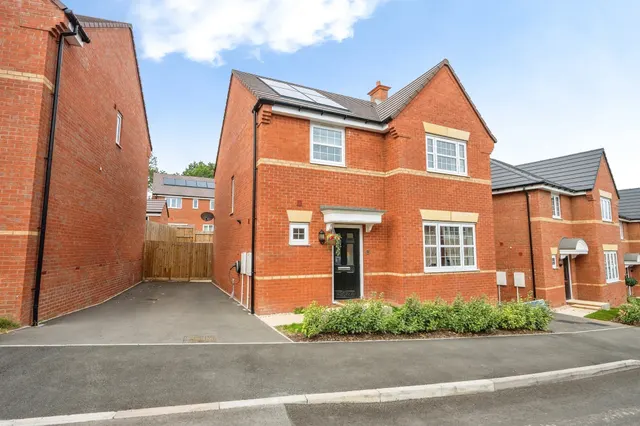 Green Way, Northfield, B31, photo 1