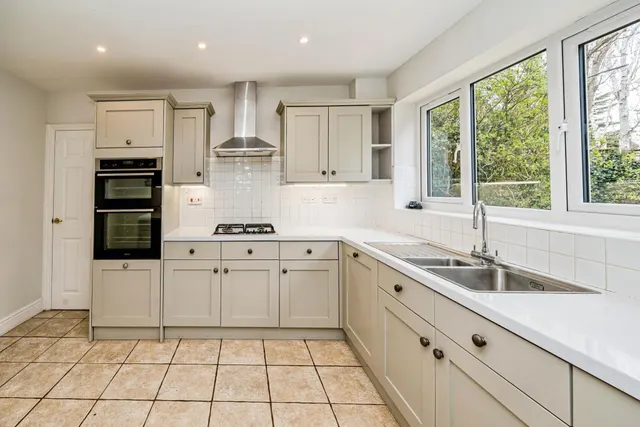 Mercers Meadow, Aylesbury, HP22, photo 3