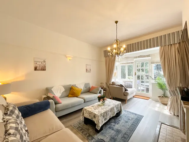 Abbots Way, Newcastle, ST5, photo 3