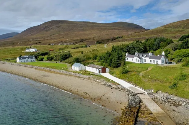 Isle of Lewis, HS2, photo 1
