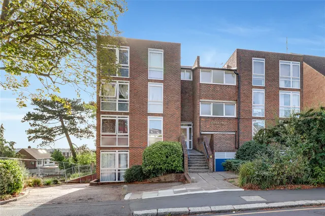Lyonsdown Road, New Barnet, Barnet, EN5 1JF, photo 1
