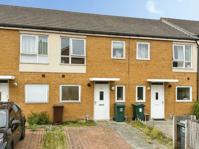 Luddenham Close, Ashford, photo 1