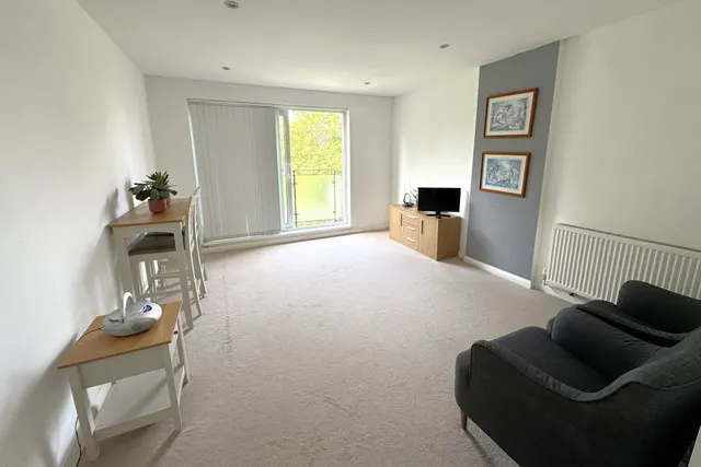 Onslow Gardens, Wallington, SM6, photo 2