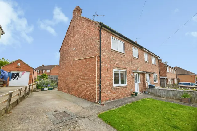 Linden Grove, Middlesbrough, TS9, photo 1
