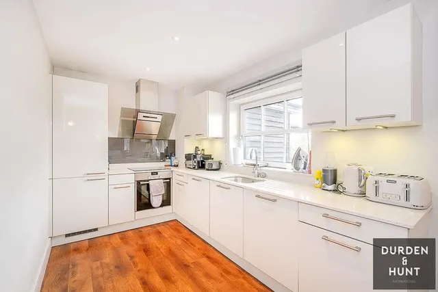 Hemnall Street, Epping, CM16, photo 2