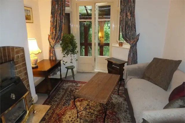 Mayfield Gardens, Hanwell, W7, photo 1