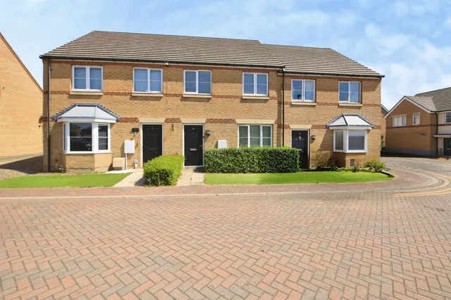 Rathbone Crescent, Peterborough, photo 1