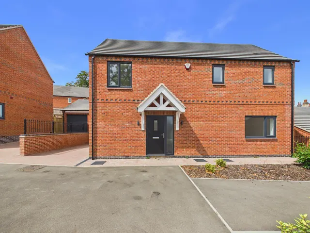 Kennelmore Road, Melton Mowbray, LE13, photo 1