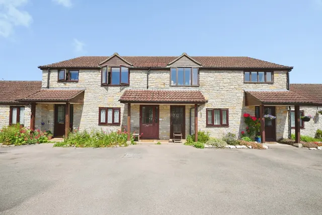 Parkfields, Butleigh, BA6, photo 1