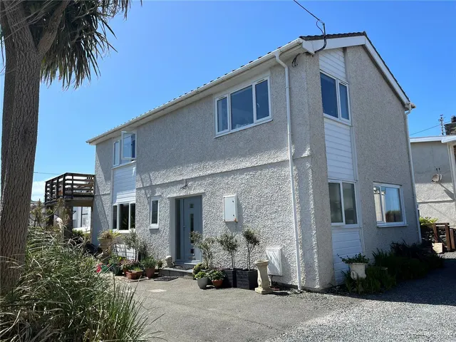 Ravenspoint Road, Trearddur Bay, LL65, photo 1