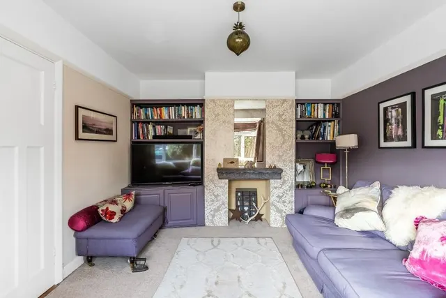 Oakdene Close, Brockham, RH3, photo 3