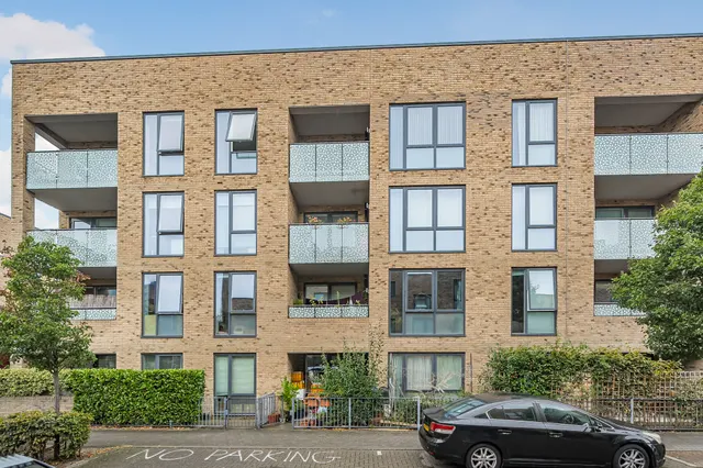 Flat M, 98 Reaston Street, London, photo 1