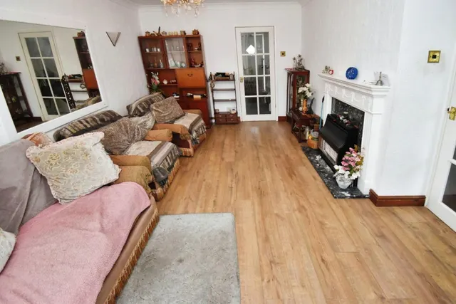 Pitton Close, Wigston, LE18, photo 3