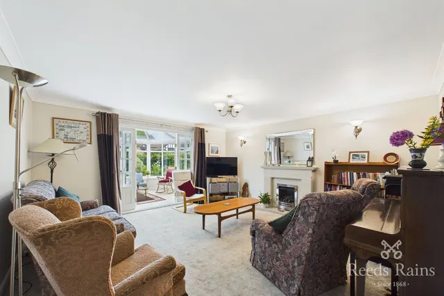 Photo 3 — Beechfield Road, Leyland, Lancashire, PR25