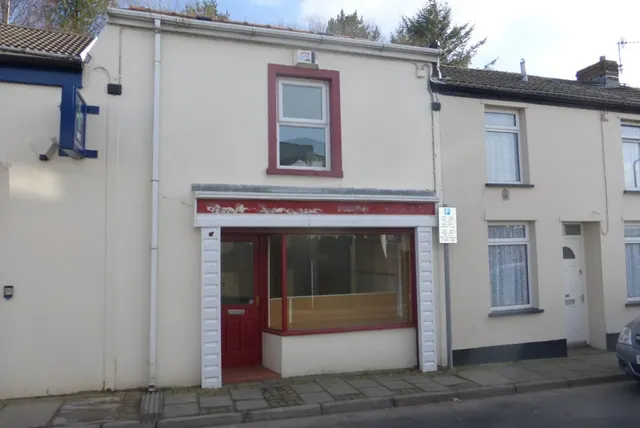 Victoria Street, Dowlais, CF48, photo 1
